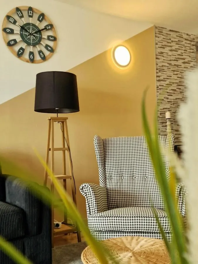 Holiday home Stunning Lovely Flat With Pool And Strong Wi-Fi, 31 Arona  Spain