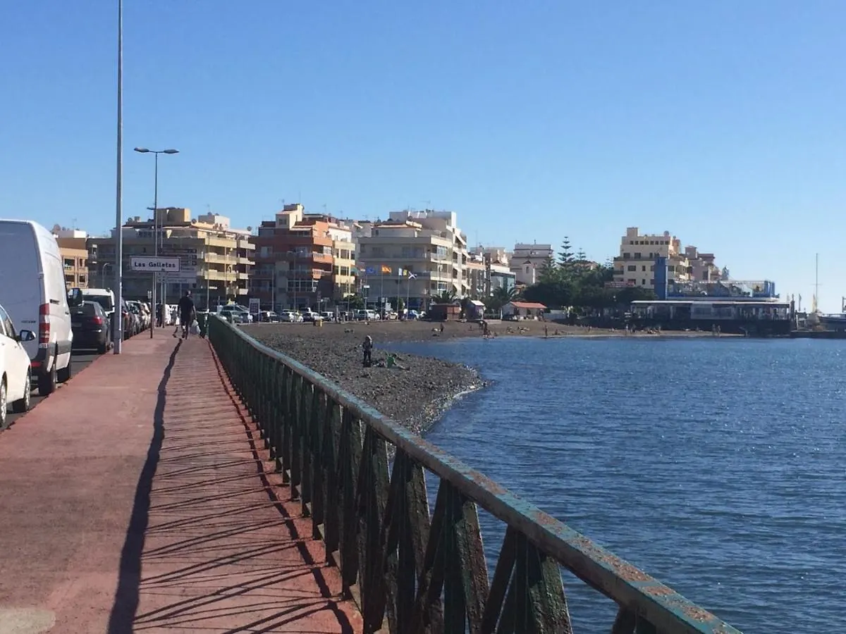 Stunning Lovely Flat With Pool And Strong Wi-Fi, 31 Arona  0*, Arona (Tenerife)