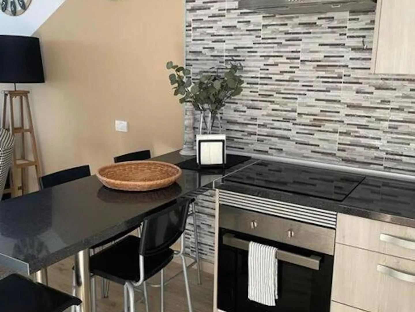 Stunning Lovely Flat With Pool And Strong Wi-Fi, 31 Arona  0*, Arona (Tenerife)